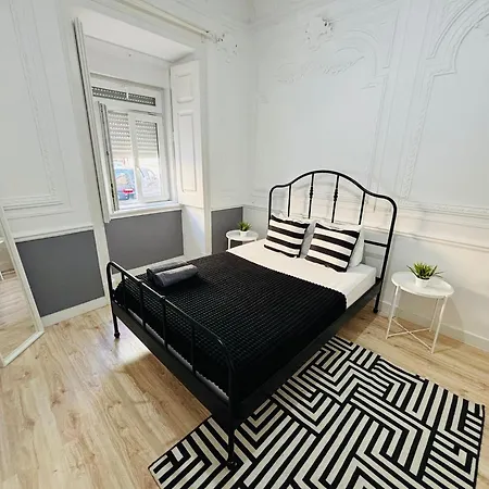 Spacious In Lisbon, Ideal For Tourists Hostel Lisboa