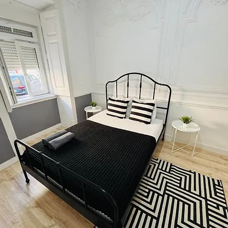 旅馆 Spacious In Lisbon, Ideal For Tourists *
