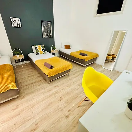 Spacious In Lisbon, Ideal For Tourists Hostel Lissabon
