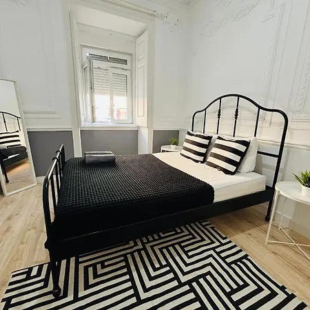 Spacious In Lisbon, Ideal For Tourists Hostel